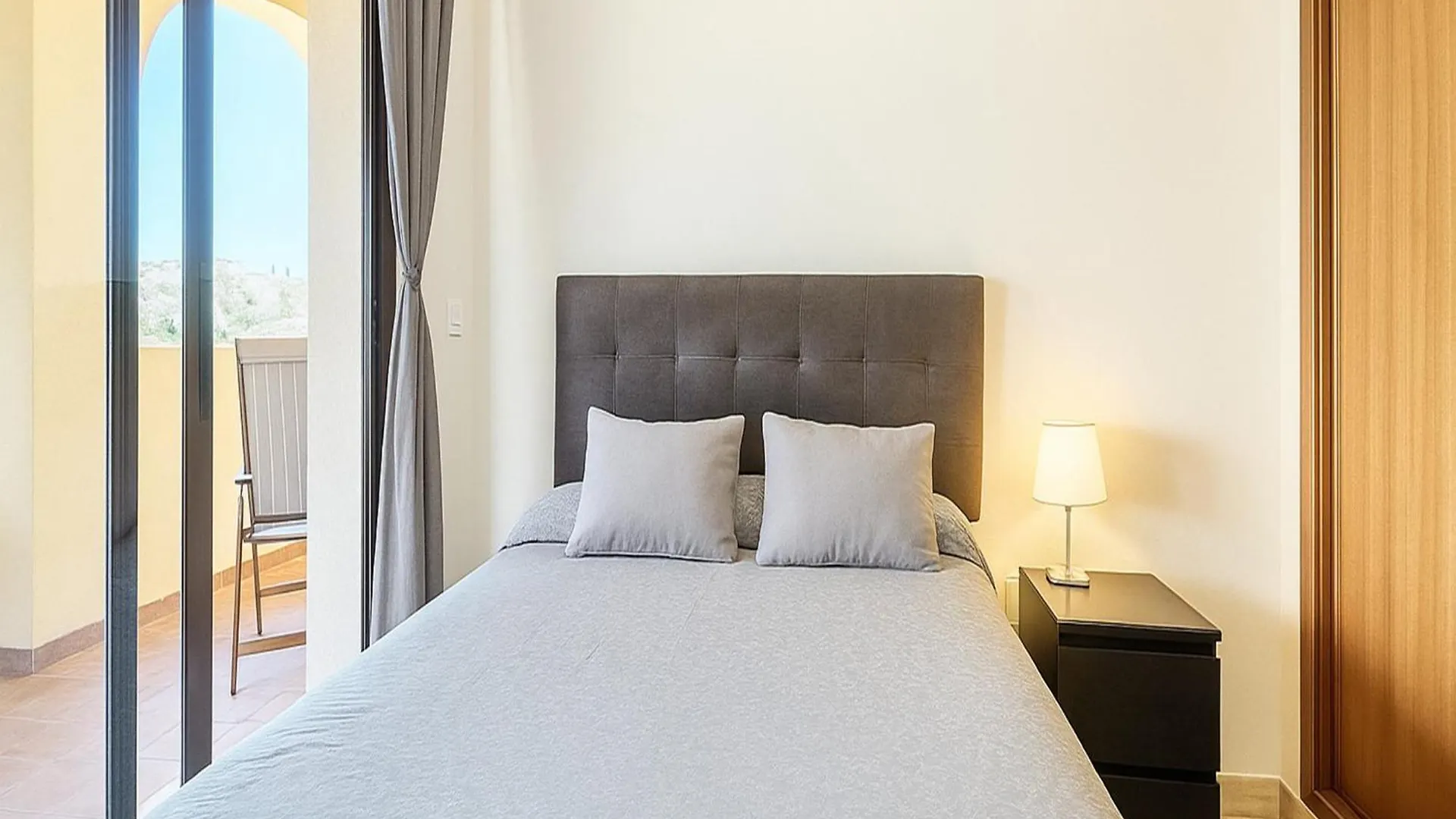 Lejlighed Dona Lucia Resort- Between Mountain And Sea Estepona